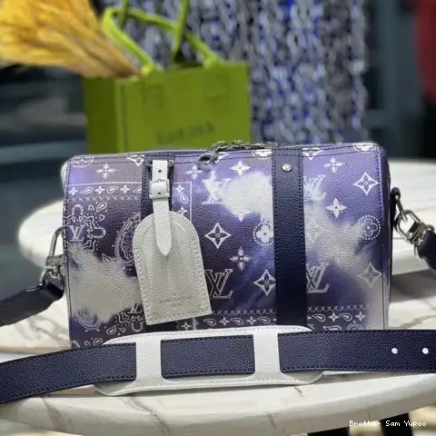 Brother Sam Yupoo 2207YA0049 Bag LV 0805
